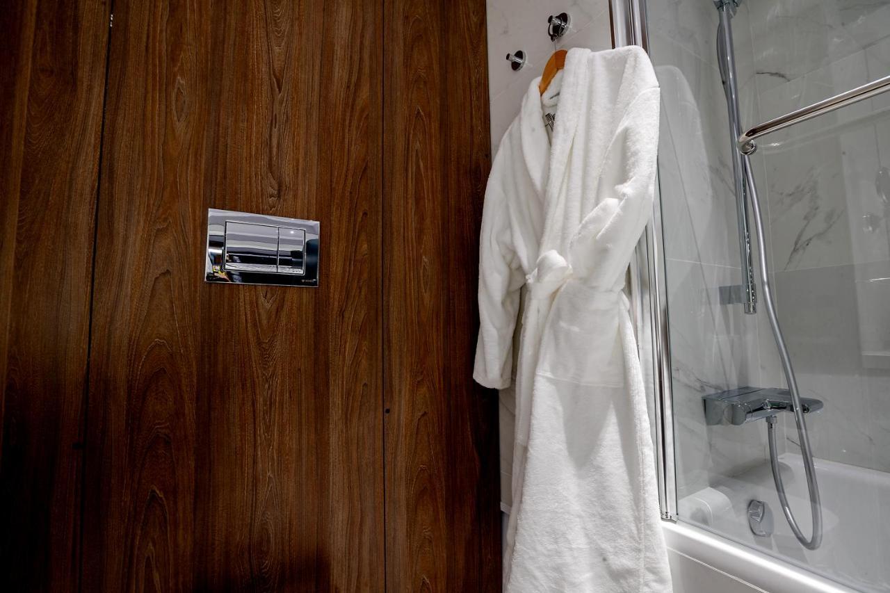 Hotel Kristal Fokszany Zewnętrze zdjęcie