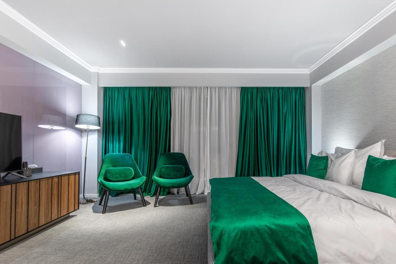 Hotel Kristal Fokszany Zewnętrze zdjęcie
