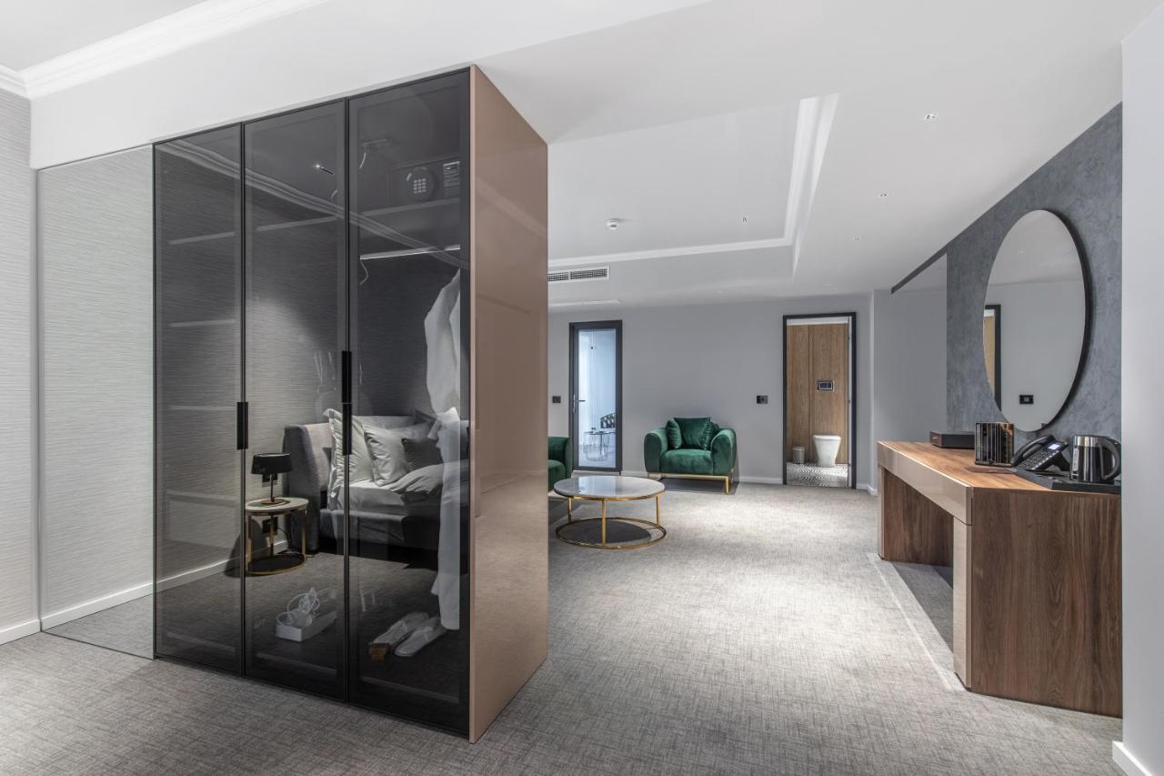 Hotel Kristal Fokszany Zewnętrze zdjęcie