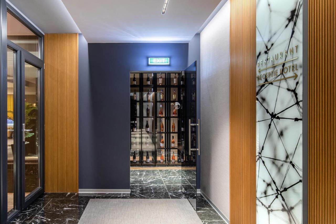 Hotel Kristal Fokszany Zewnętrze zdjęcie